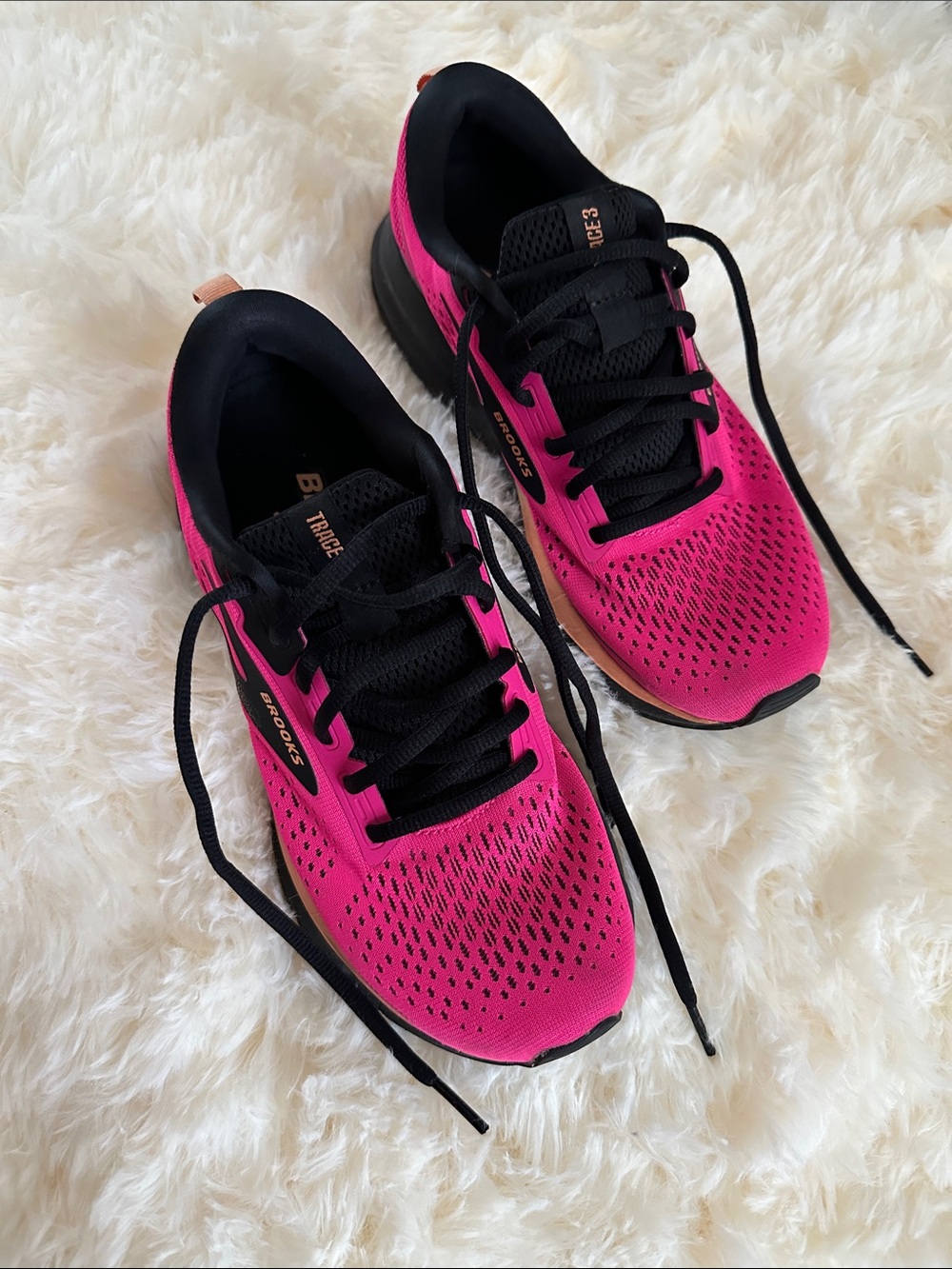 Brooks Women's Trance 3 Running Shoes - Hot Pink and Black